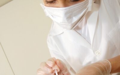 Vagas gratuitas nos cursos de Cuidador de Idoso, Manicure e Pedicure e Depilador do Senac/MA