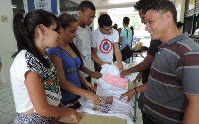 Alunos apresentam trabalhos desenvolvidos durante o curso de Serigrafia