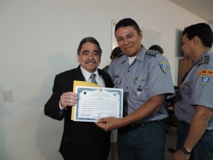 Leia mais sobre o artigo Diretor Regional recebe Diploma do Comando de Segurança Comunitária do Maranhão