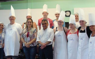 Grupo de canadenses participa de aula-show sobre gastronomia no Senac