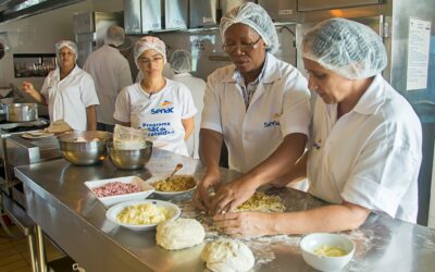 Senac abre vagas gratuitas nos cursos de Copeiro e Salgadeiro
