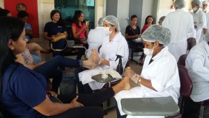Leia mais sobre o artigo Ação social em Imperatriz proporciona massagem de mãos e pés à comunidade