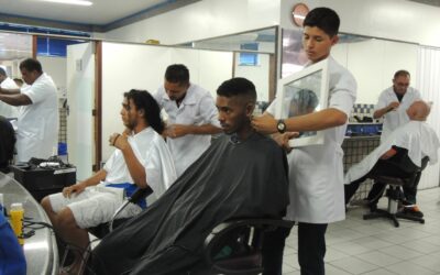 Turma de Barbeiro do Senac oferece serviços gratuitos à população