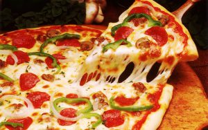 Leia mais sobre o artigo Dia da Pizza é comemorado neste domingo