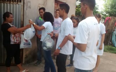 Aprendizes realizam “Corrente do Bem” em Timon