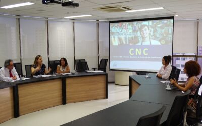 Reunião inicia parceria para oferta de cursos gratuitos a distância