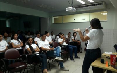 Senac promove palestra para alertar alunos sobre alcoolismo