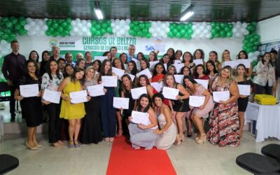 Senac qualifica mais de 70 profissionais de beleza em Lago da Pedra