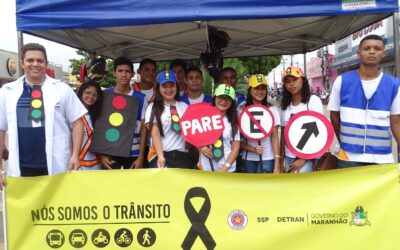 Aprendizes realizam campanhas educativas em Bacabal