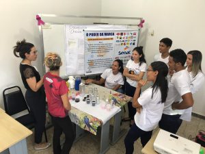 Leia mais sobre o artigo Projeto Integrador de jovens aprendizes aborda o poder da marca em Açailândia