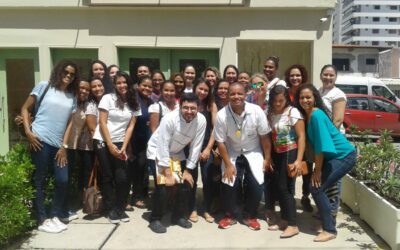 Turma de Confeiteiro realiza visita técnica à Tuile Pâtisserie