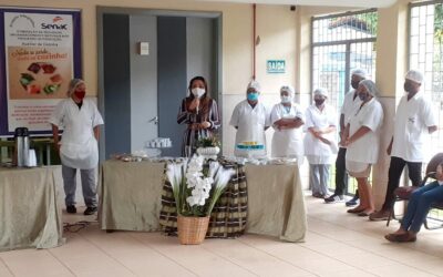 Alunos apresentam Projeto Integrador sobre Educação Nutricional